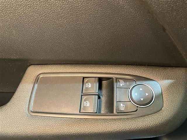 RENAULT Clio 1.0 tce Equilibre 90cv