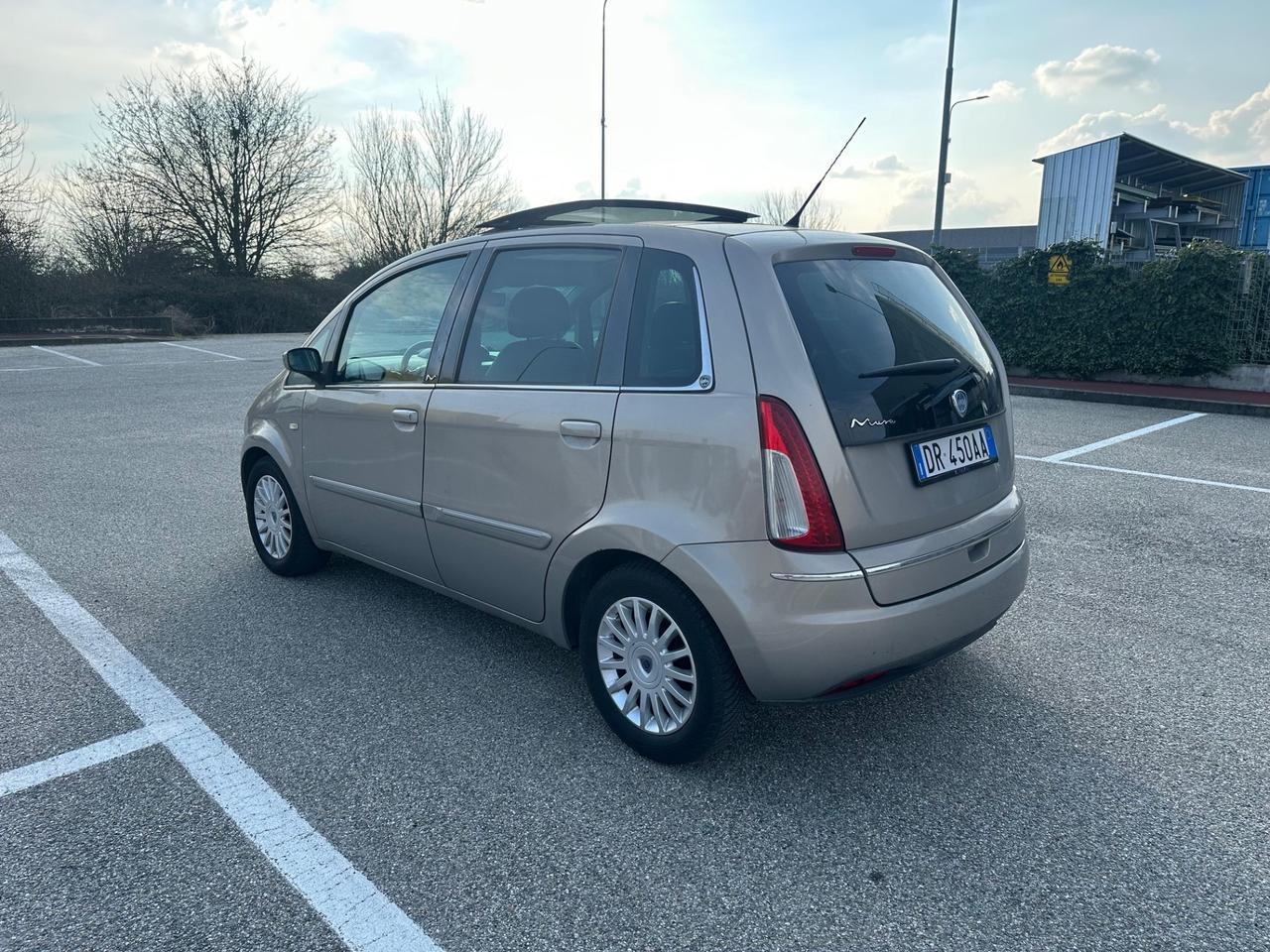 Lancia MUSA 1.4 16V Platino