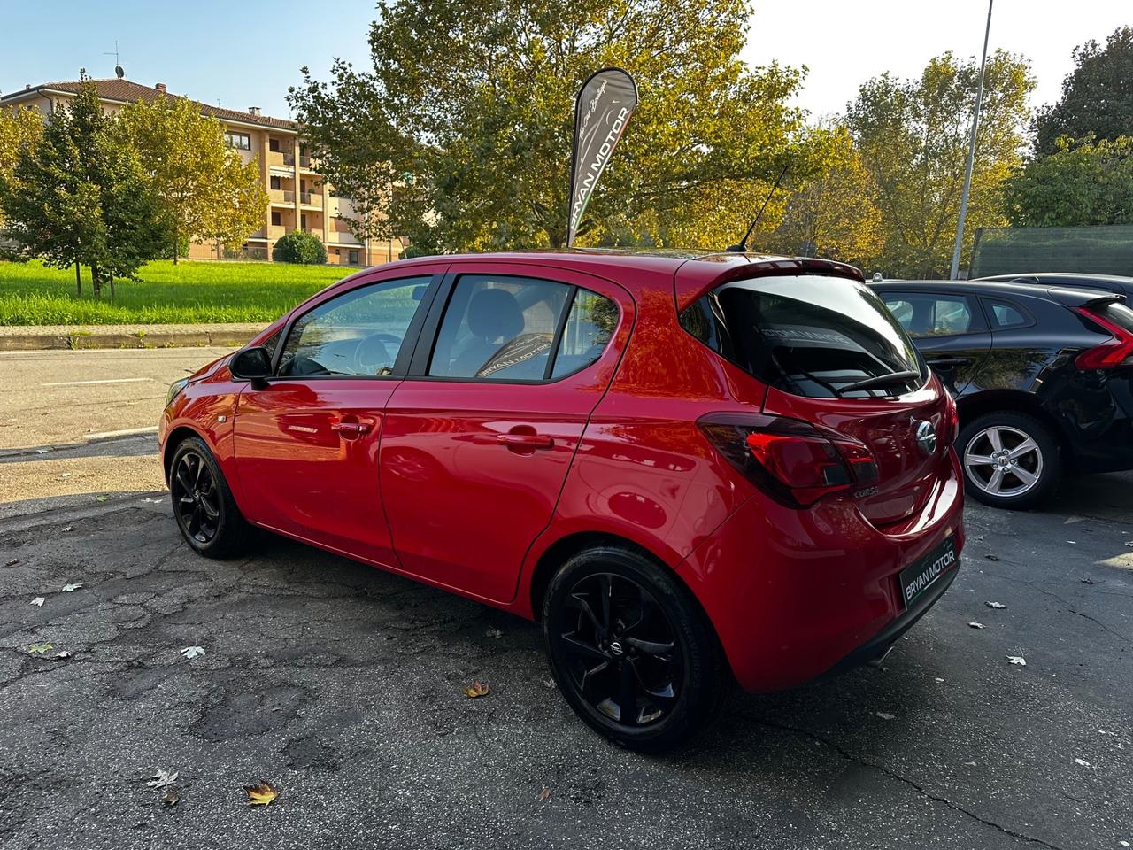 Opel Corsa 1.4 90CV GPL Tech 5 porte Black Edition