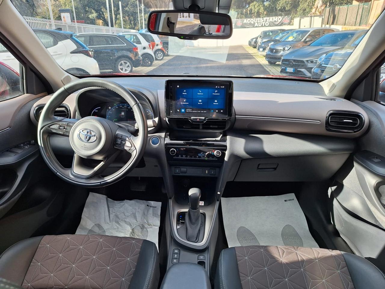 Toyota Yaris Cross 1.5 Hybrid 5p. E-CVT Lounge PROMO 420 mese Zero anticipo