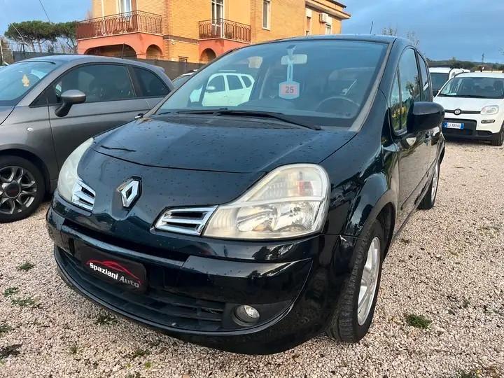 Renault Modus 1.5 dCi 85CV (cambio da rivedere)