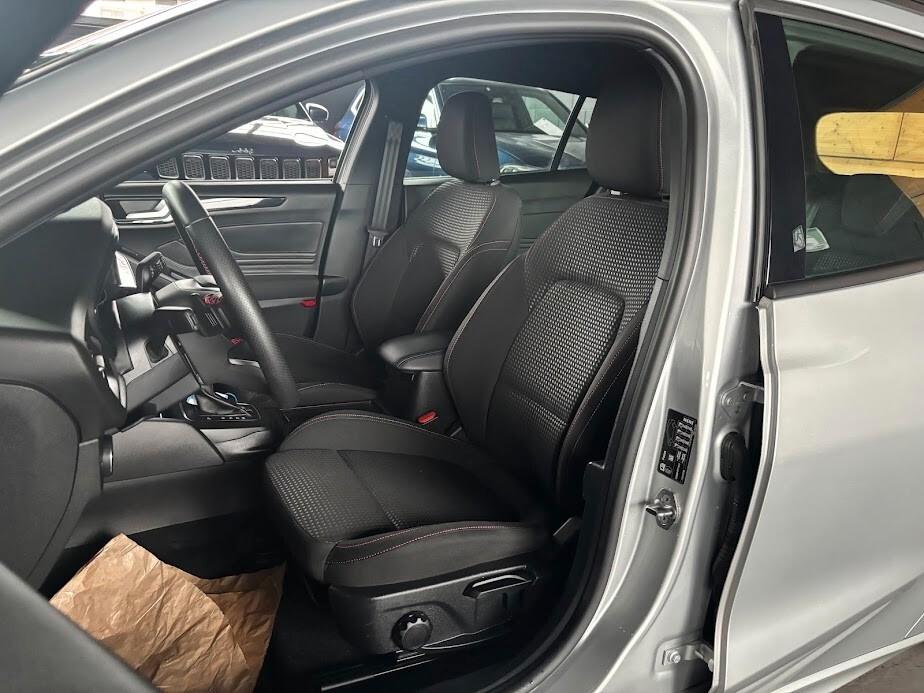 Ford Focus 1.0 EcoBoost Hybrid 125 CV Powershift SW ST-Line
