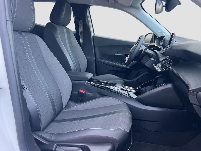 Peugeot 2008 2008 BluHdi 130cv EAT8 ALLURE PACK