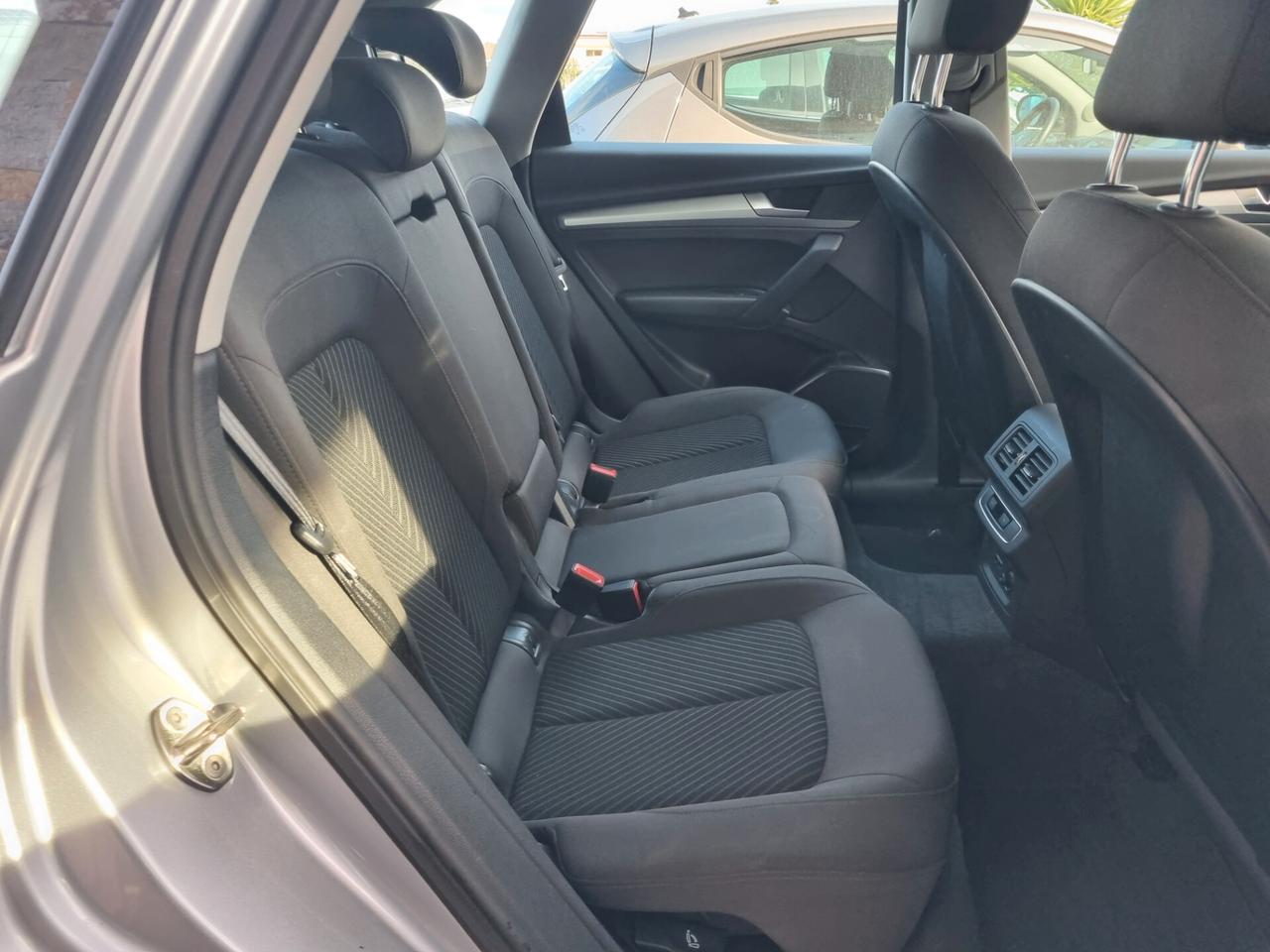 Audi Q5 40 TDI 204 CV quattro S tronic Business Advanced