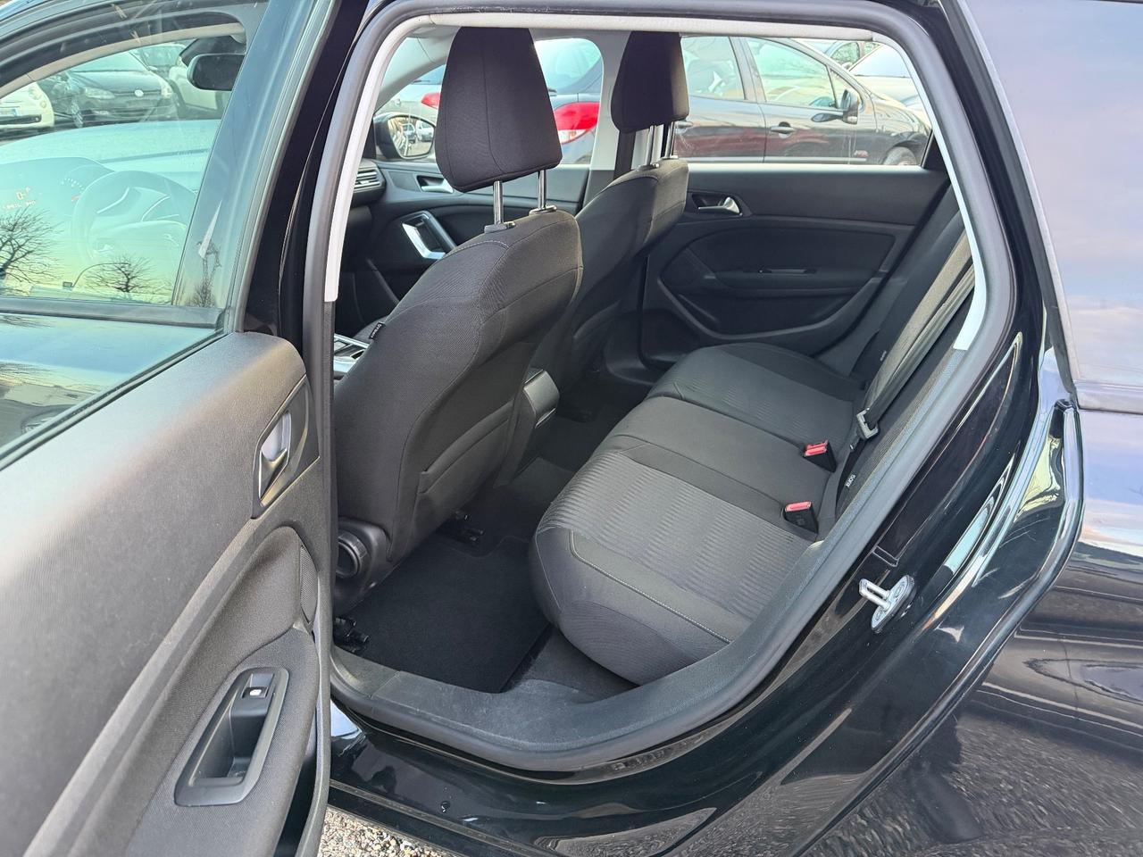 Peugeot 308 BlueHDi 150 S&S EAT6 SW Business