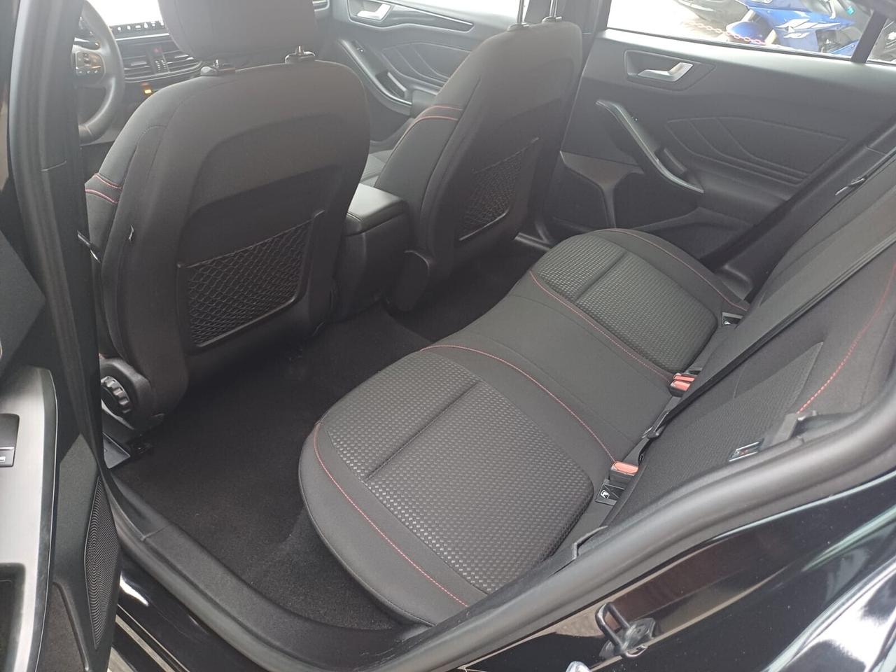 Ford Focus 1.0 EcoBoost Hybrid 125 CV SW ST-Line