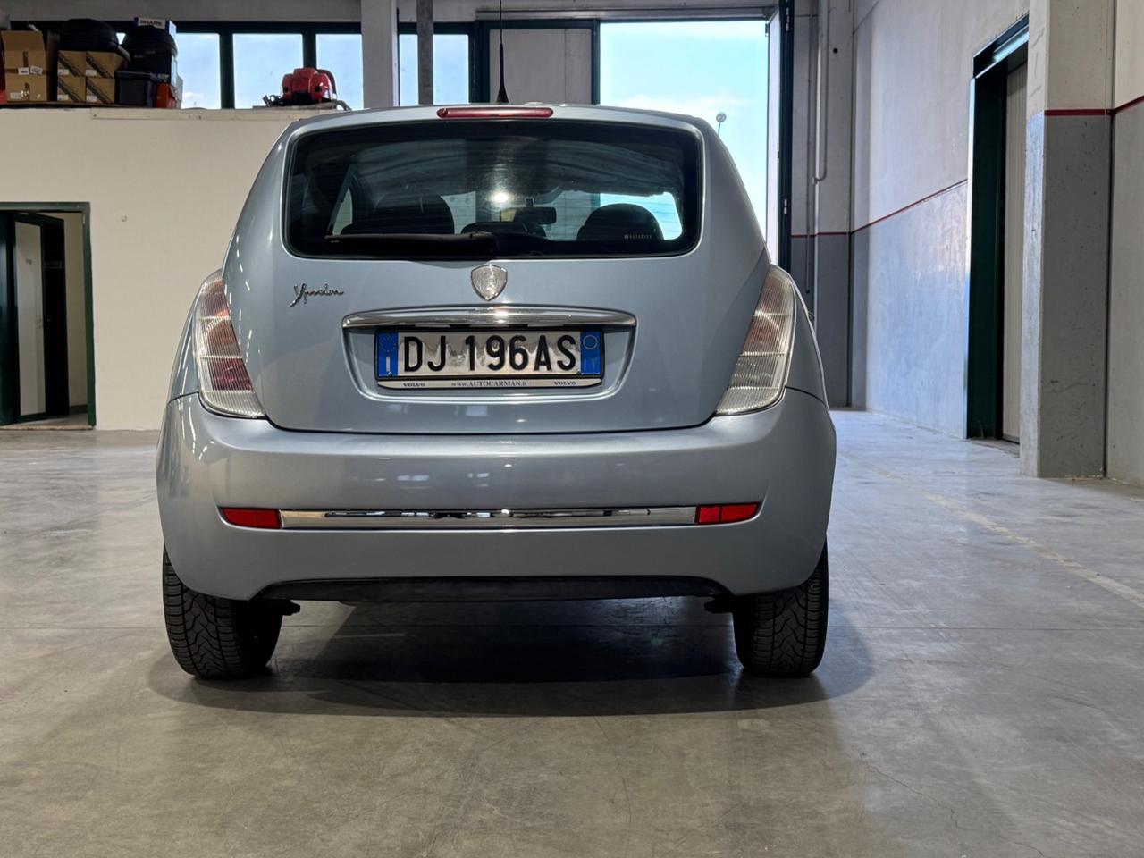 Lancia Ypsilon 1.4 Passion