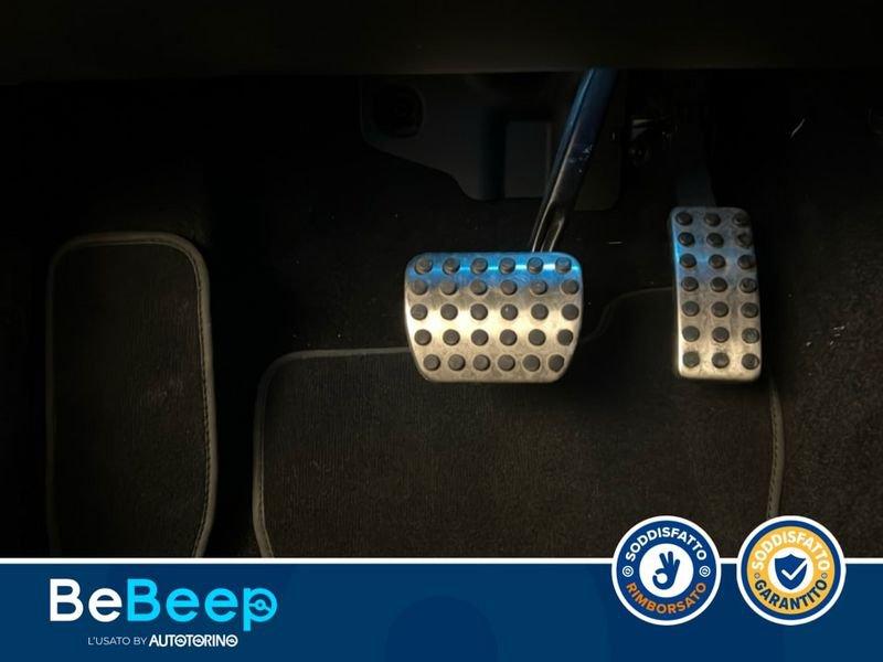 Mercedes-Benz GLA 200 D AMG LINE PREMIUM 4MATIC AUTO