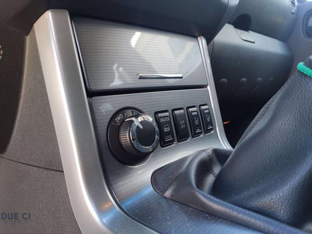 NISSAN Navara 2.3 dCi 190 CV 4WD Double Cab N-Connecta del 2012