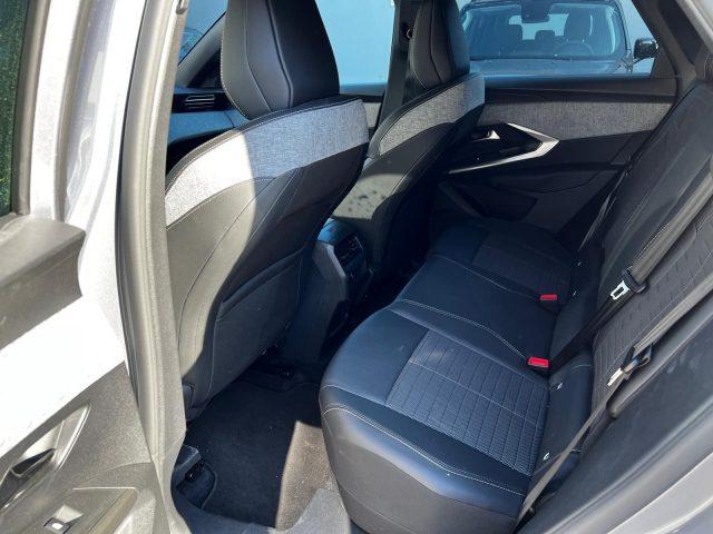 PEUGEOT 3008 3008 Hybrid 136 e-DCS6 Allure