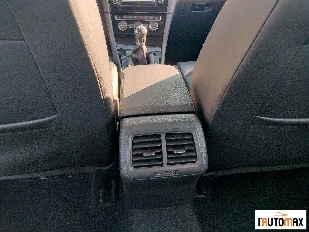 VOLKSWAGEN - Golf 1.6 tdi Comfortline 5p