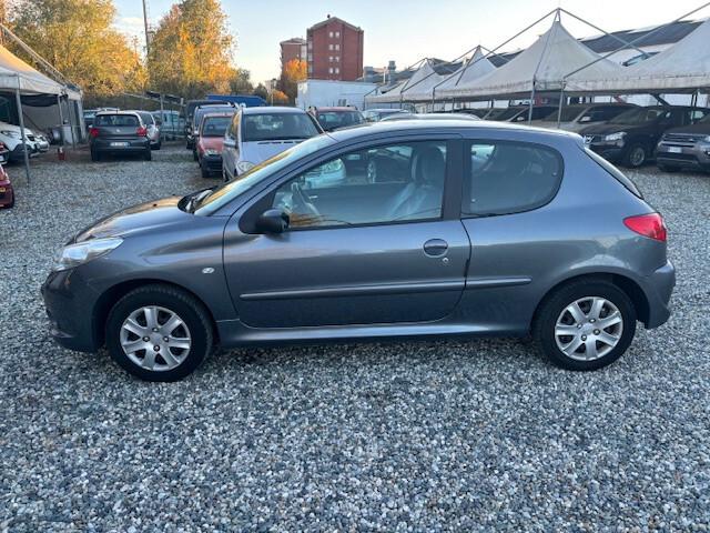 Peugeot 206 Plus 1.1 60CV 3p. Urban GPL VALIDO FINO AL 2034 navigatore retrocamera