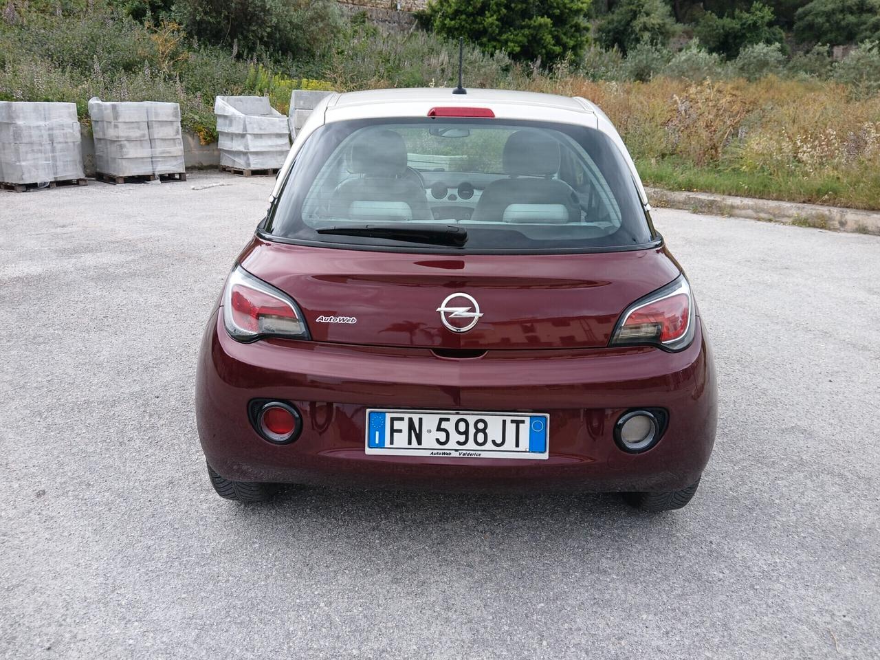 Opel Adam 1.2 Glam