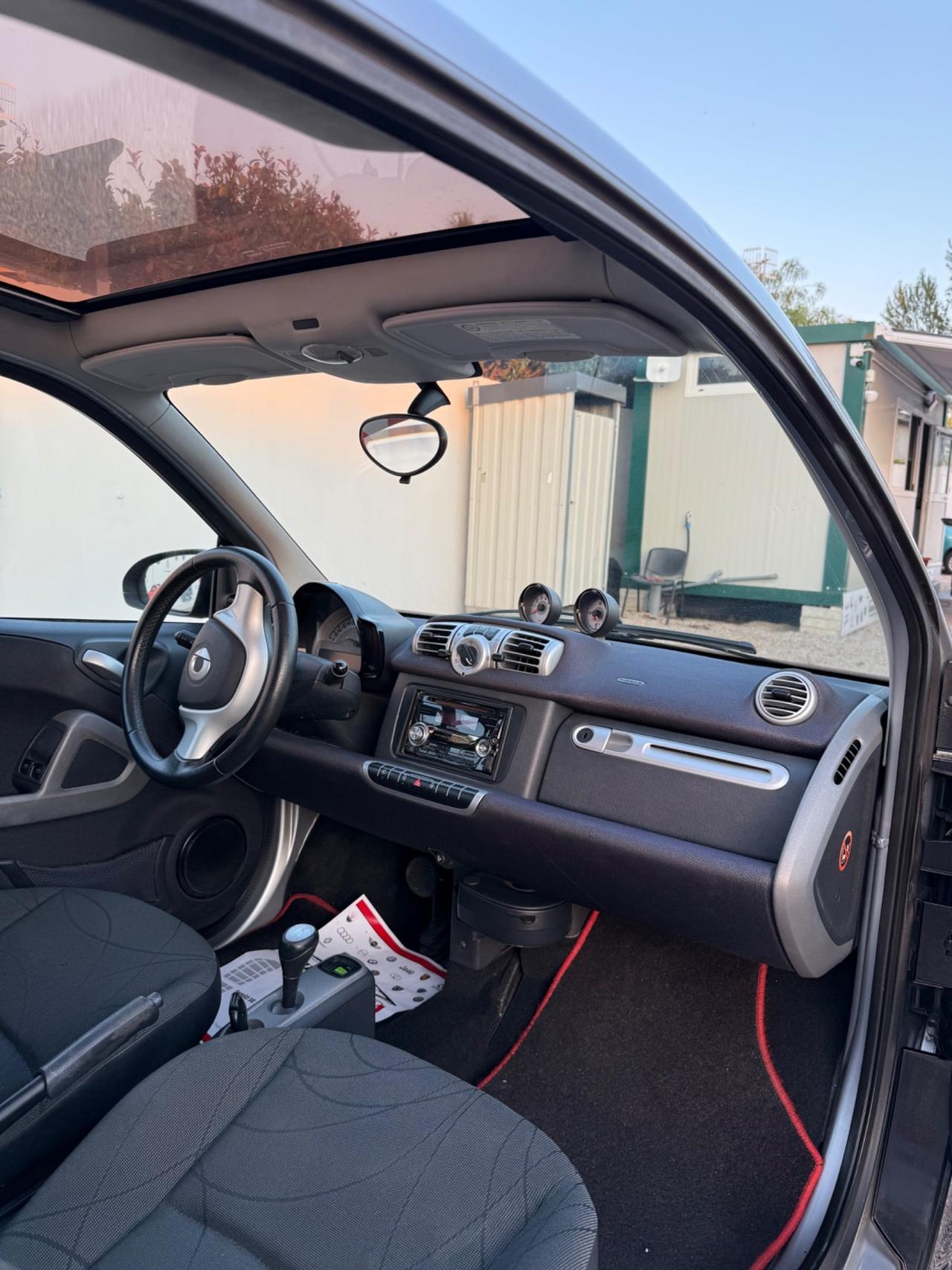 Smart ForTwo 1000 52 kW MHD coupé passion