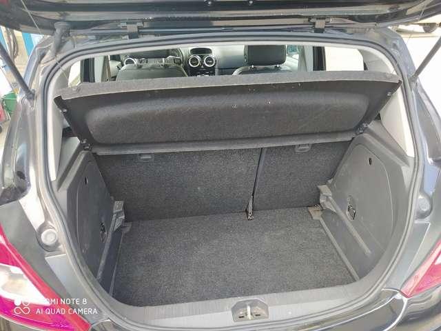Opel Corsa Corsa IV 2010 5p 1.4 Cosmo
