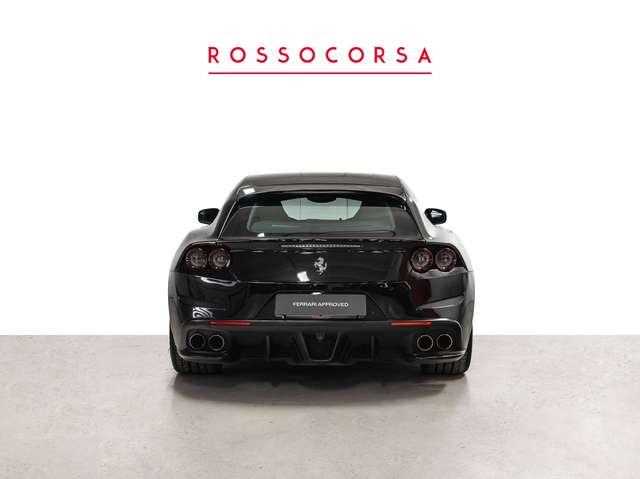 Ferrari GTC4 Lusso V12