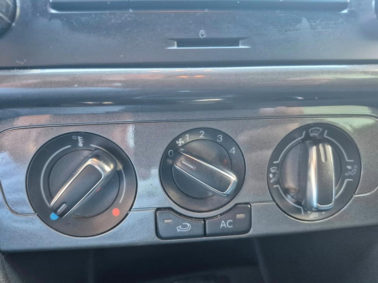 Volkswagen Polo 1.6 TDI 90CV DPF 5 porte R-LINE