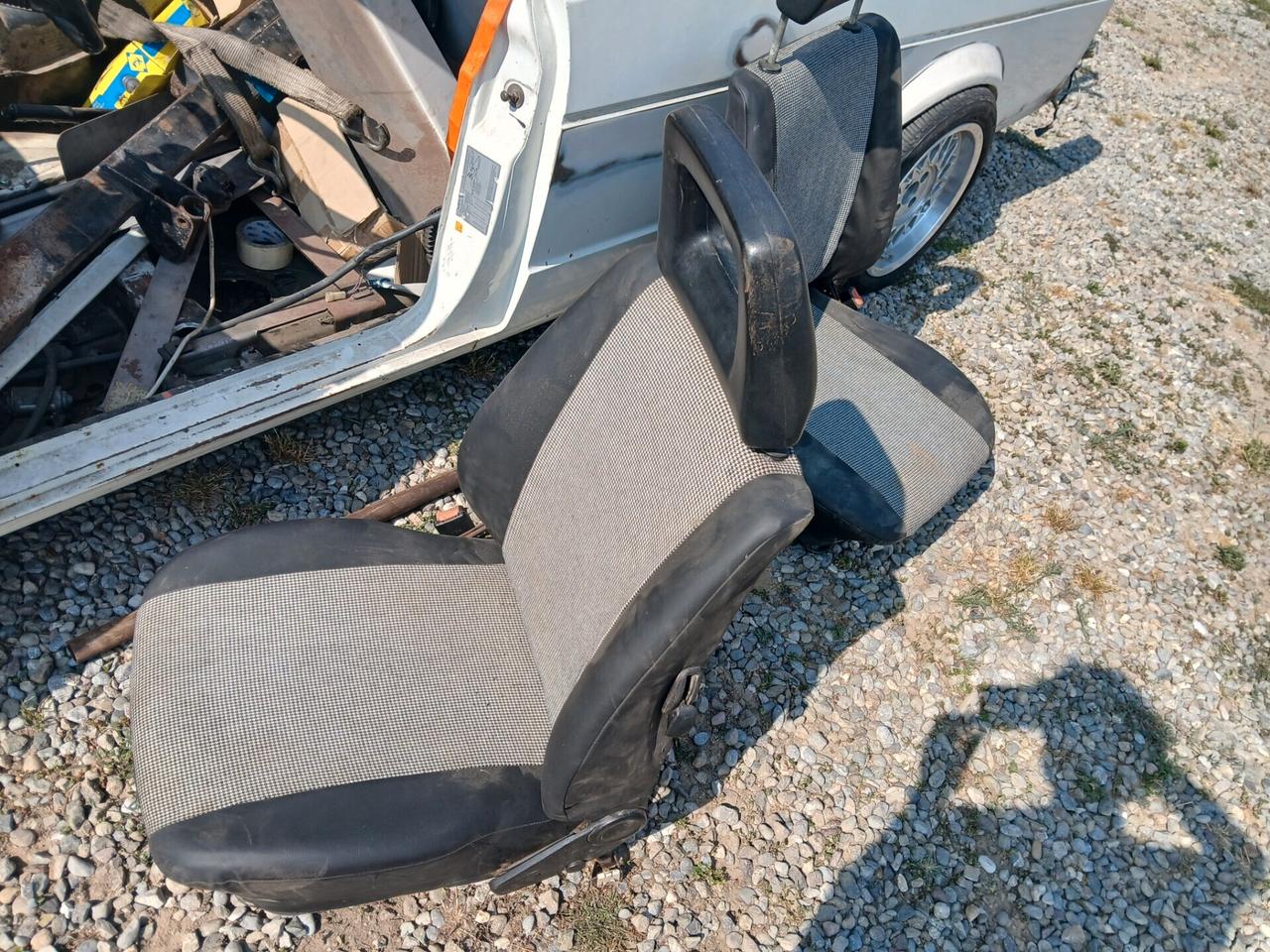 Volkswagen Caddy Motore 1900 turbo vettura da completare
