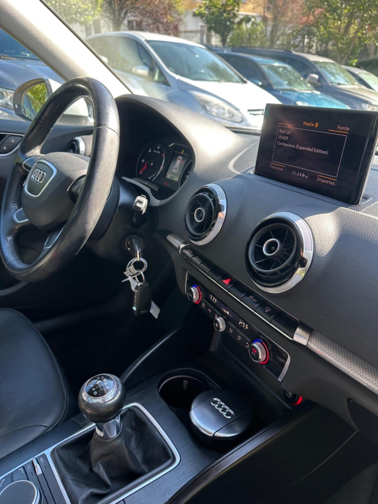 Audi A3 1.6 TDI SLINE KMCERT GARANZ UNICOPR