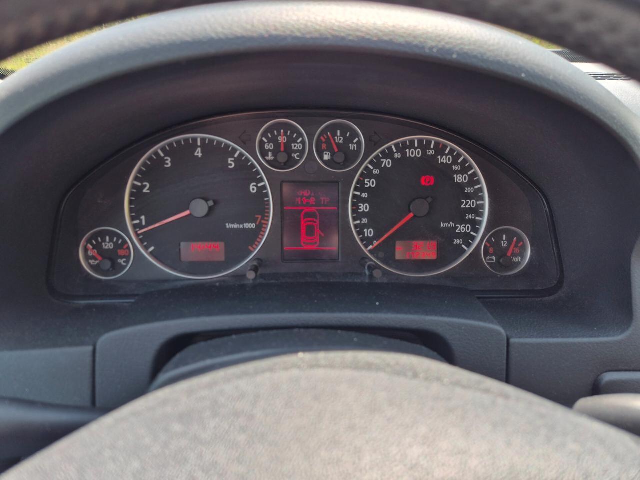 Audi A6 2.7 V6 turbo cat Avant quattro