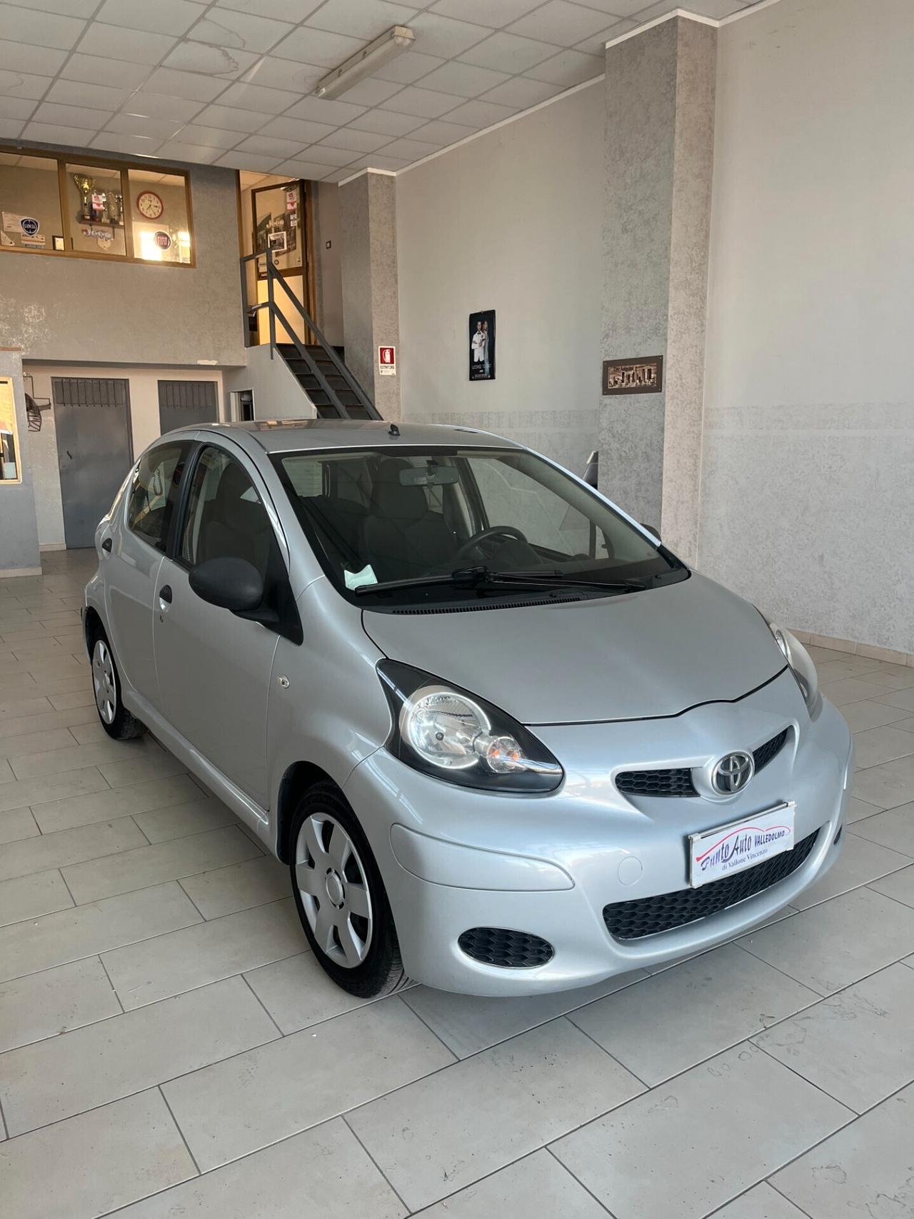 Toyota Aygo 1.0 5 porte