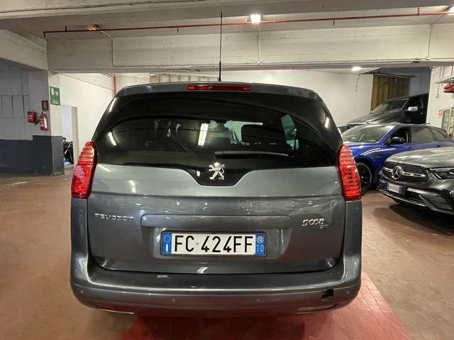 Peugeot 5008 1.6 e-hdi 110cv Allure Automatica + 7 Posti