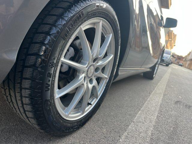 MERCEDES-BENZ A 180 CDI Sport