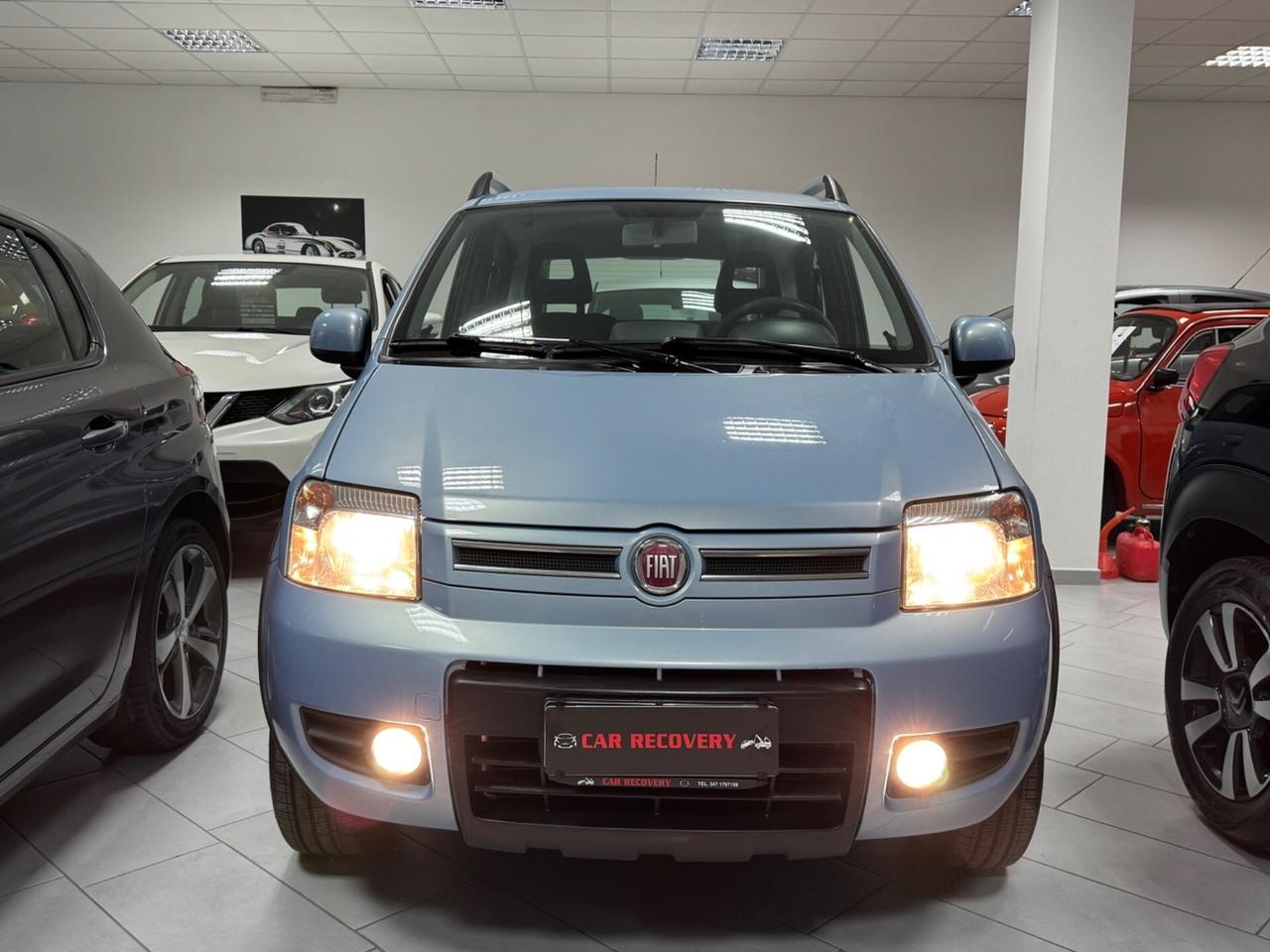 Fiat Panda 1.3 MJT 16V DPF 4x4 Climbing