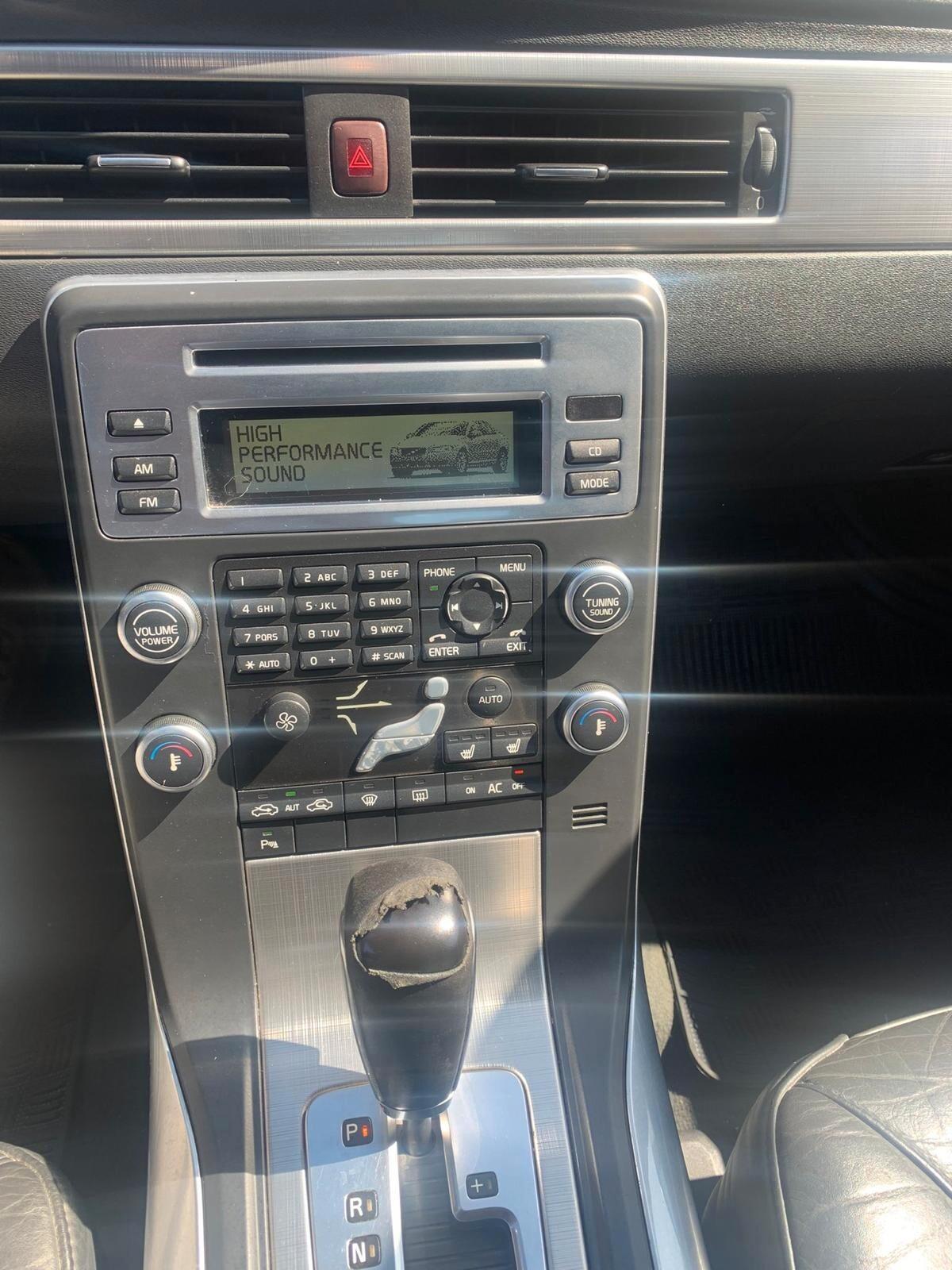 Volvo S80 2.4 D5 205 CV Geartronic Momentum