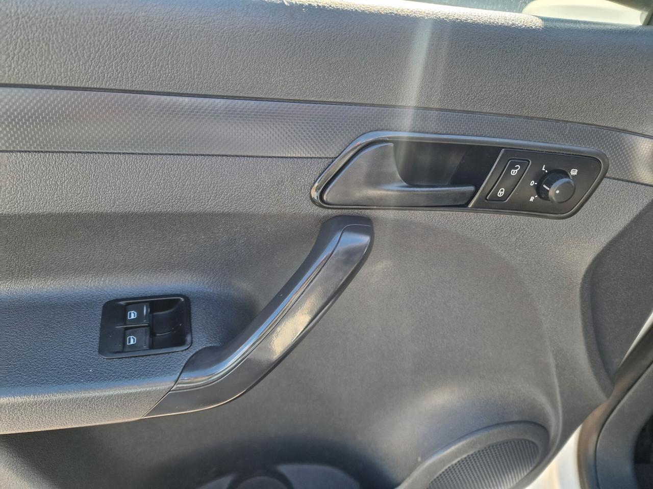 Volkswagen caddy 1.6 TDI 2015