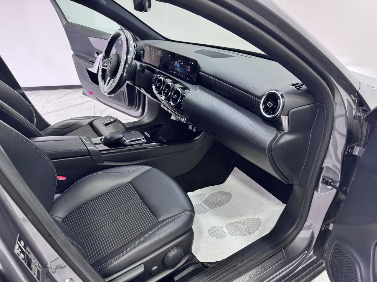 Mercedes-benz A 180 d Automatic SPORT-GARANTITA-2023