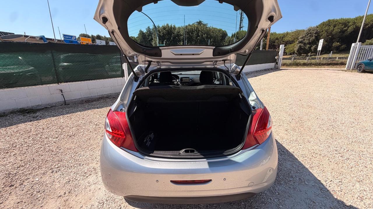 Peugeot 208 PureTech 82 3 porte Active