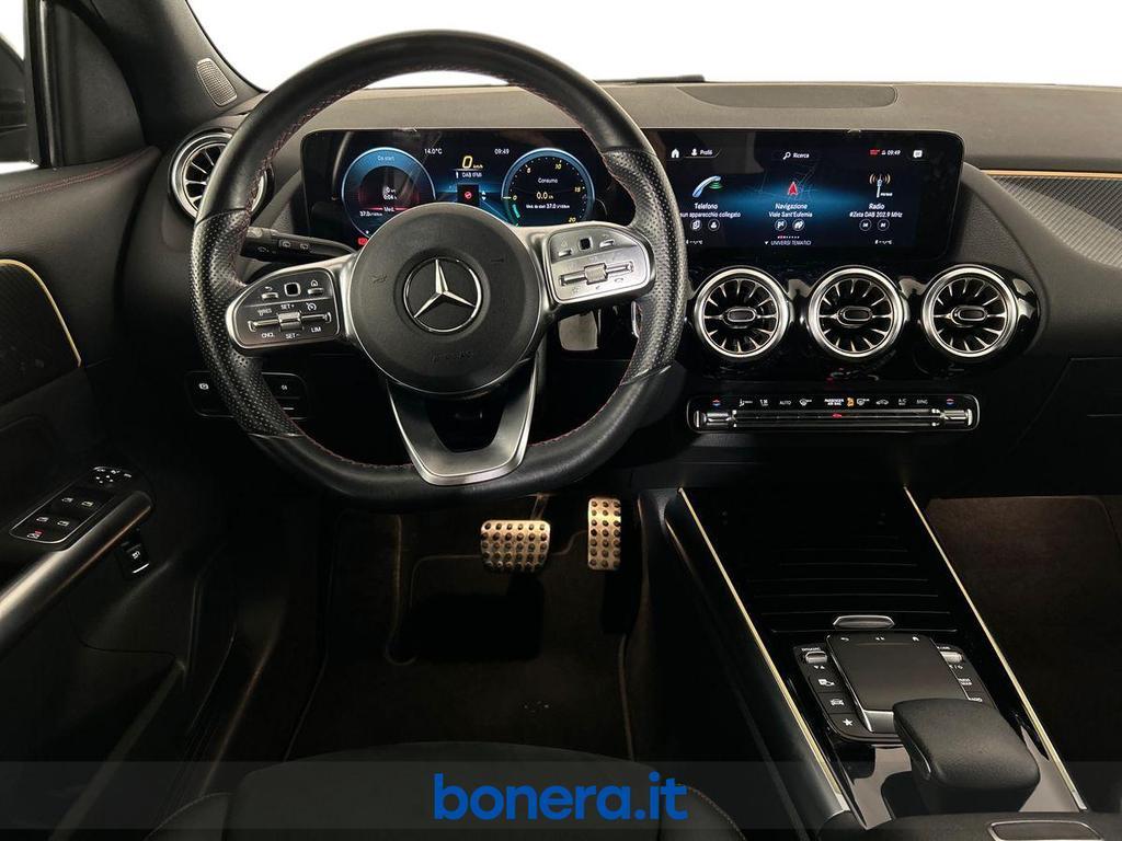Mercedes GLA 200 200 D Premium 8G-DCT