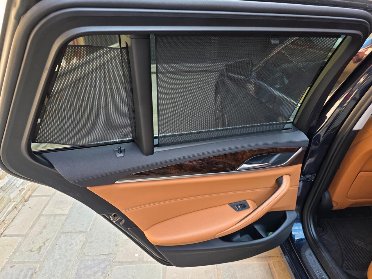 Bmw 520 520d xDrive Luxury