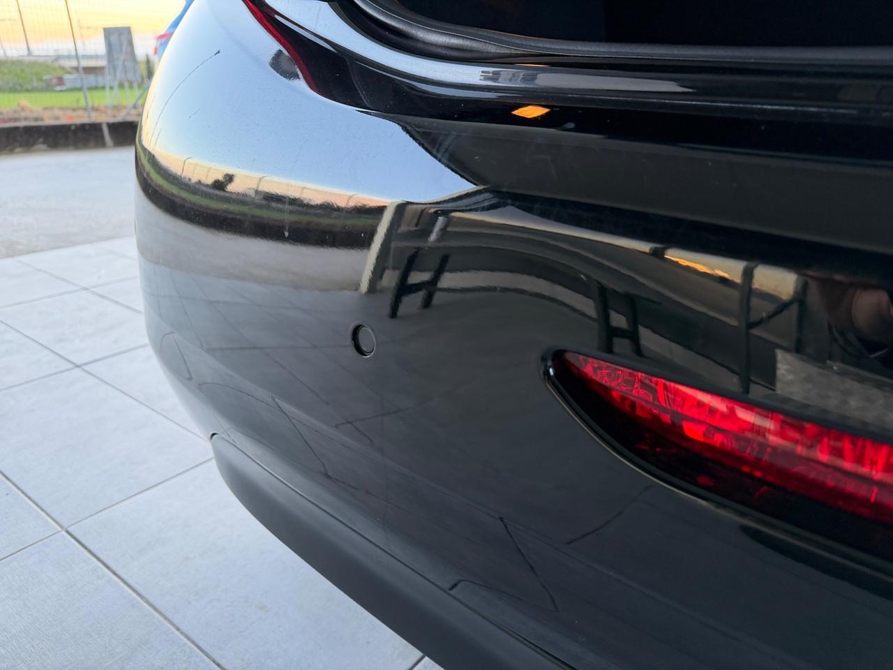 Peugeot 208 PureTech 82 5p. GPL Allure