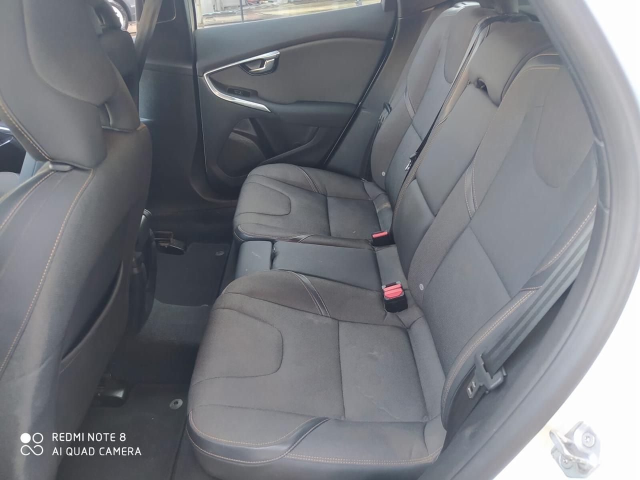 Volvo V40 Cross Country D2 Summum