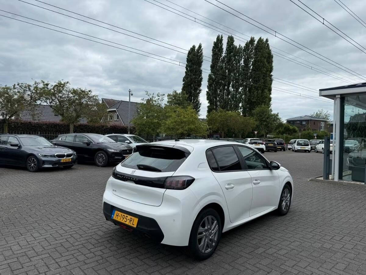 Peugeot 208 PureTech 100 Stop&Start 5 porte Allure