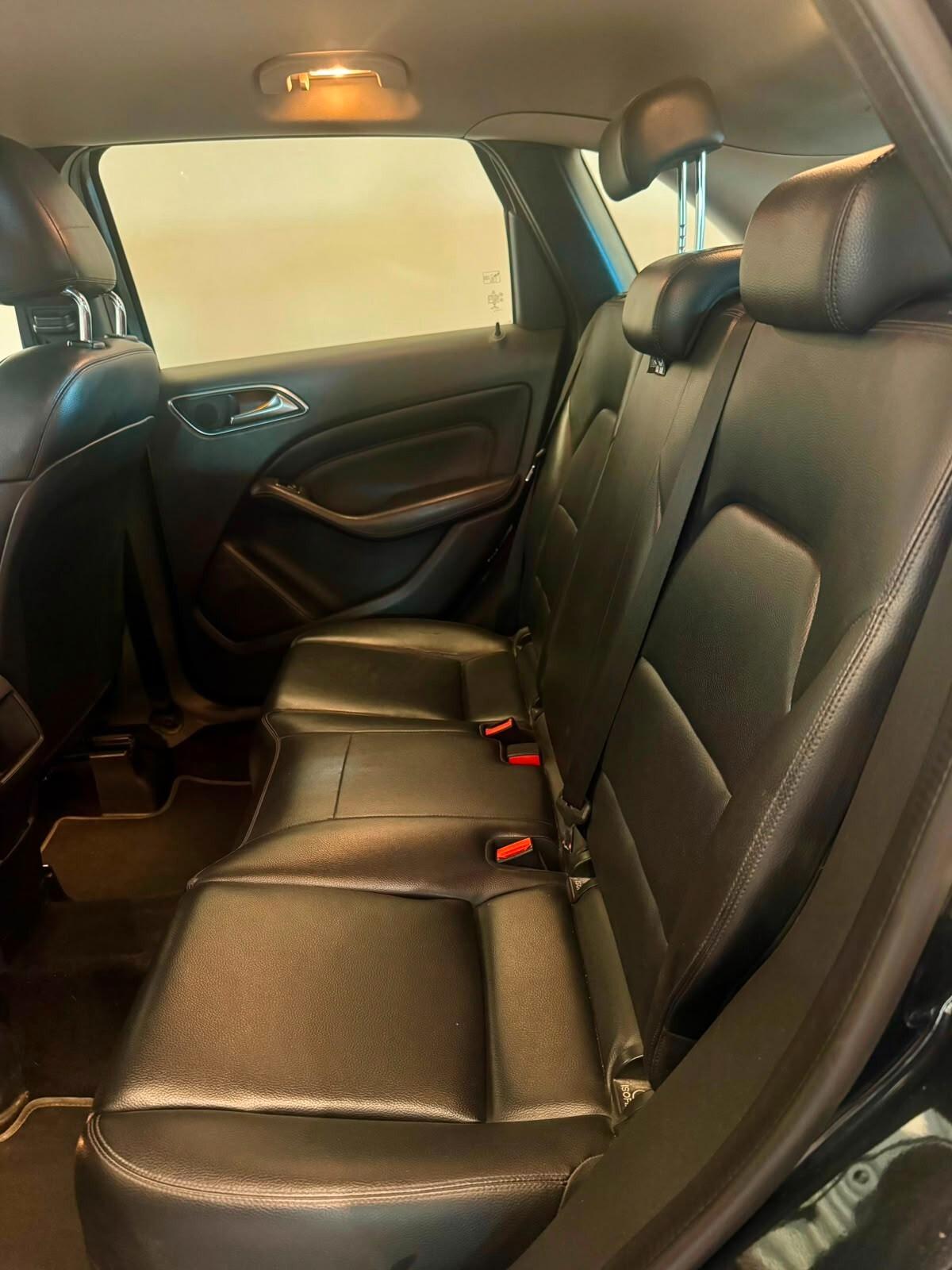 MERCEDES CLASSE B180 PREMIUM 80KW AUTOMATICA