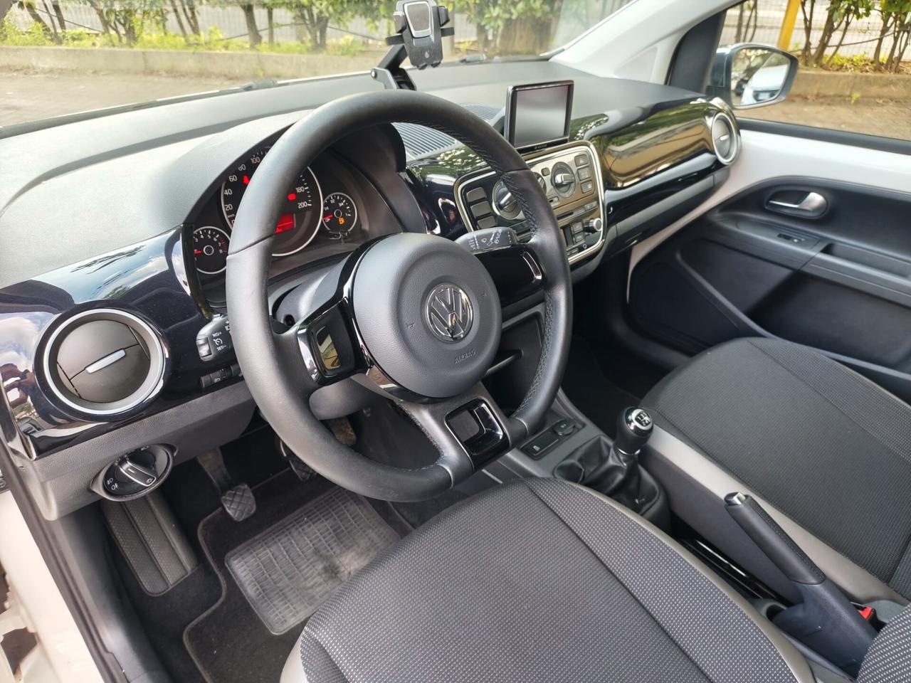 Volkswagen up! 1.0 75 CV 5p. high