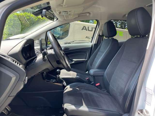 Ford EcoSport 1.5 tdci ST-Line 4X4 AWD Navi Plus PDC Cruise