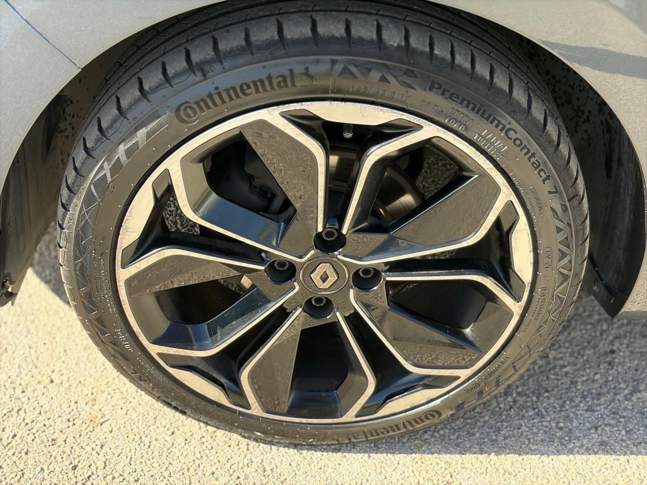 Renault Clio Sporter dCi 90CV Moschino Intens