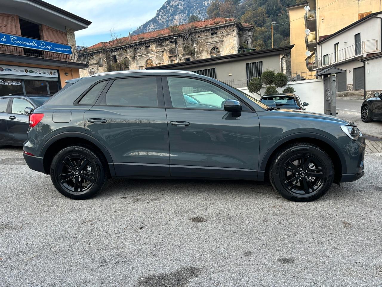 Audi Q3 35 TDI S tronic IDENTITY BLACK - FULL-LED MY 22