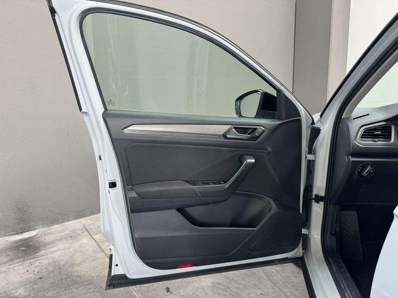 Volkswagen T-Roc 1.5 tsi Style dsg Clima Sensori Automatica 111.059 km