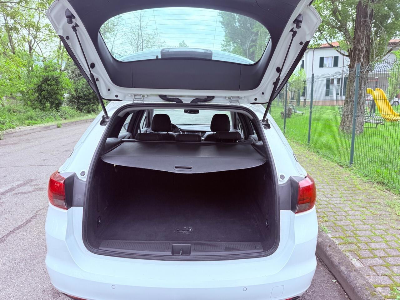 Opel Astra-2019 UNICO PROPRIETARIOOO-PREZZOO SUPER