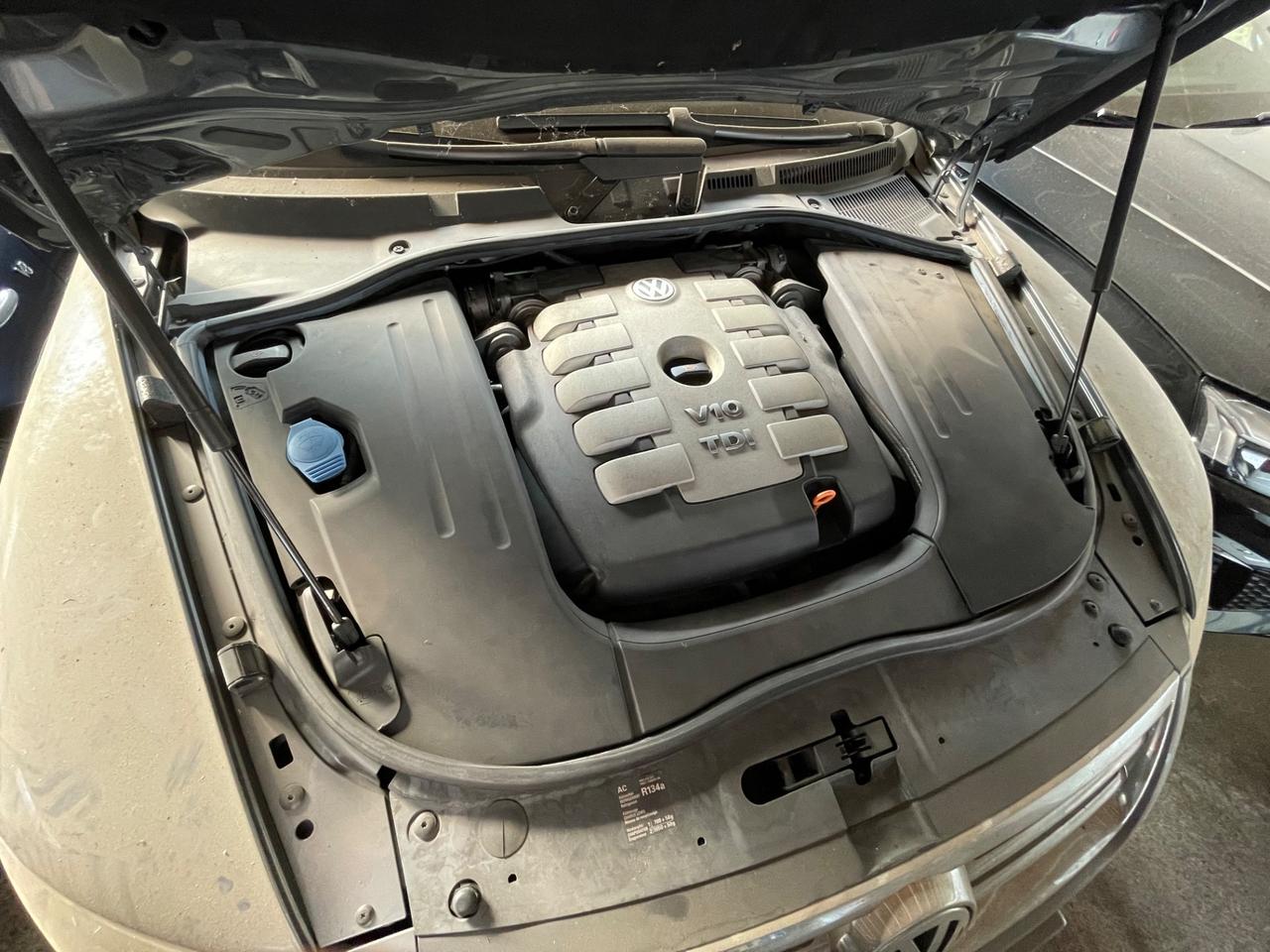 Volkswagen Touareg 5.0 V10 TDI tiptronic *SOLO 85000 KM*