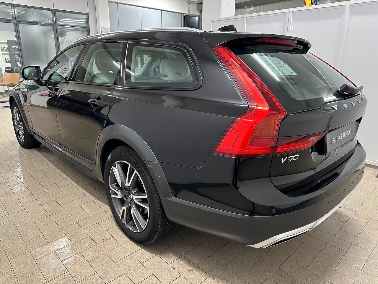 Volvo V90 Cross Country D4 AWD Geartronic Pro