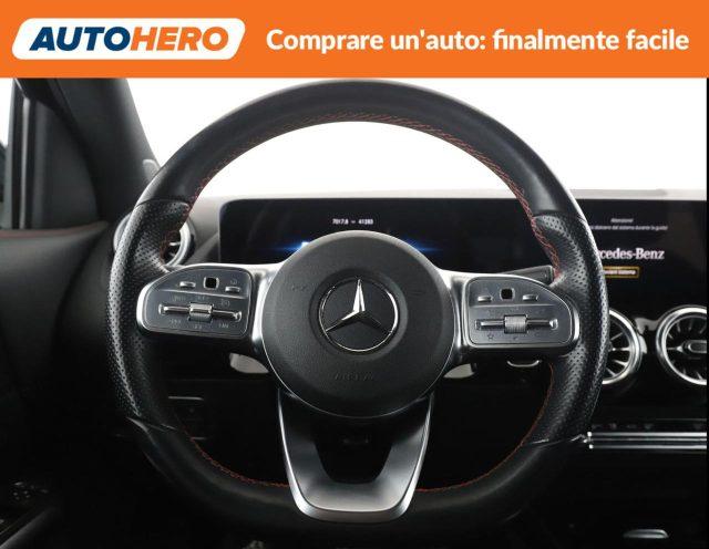 MERCEDES-BENZ GLA 180 d Automatic Premium