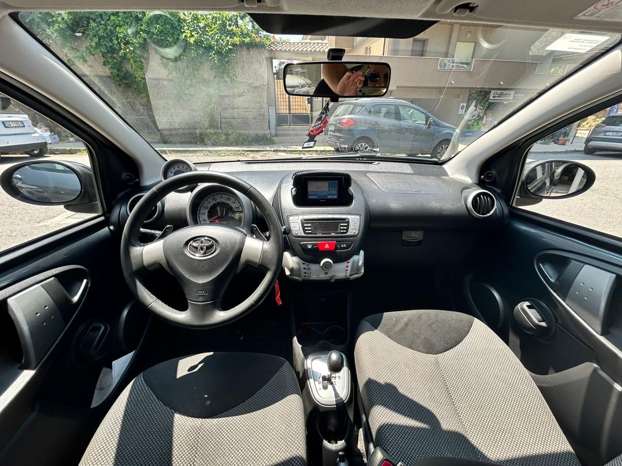 Toyota Aygo 1.0 12V VVT-i 5 porte Lounge Connect
