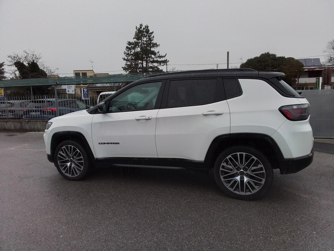 Jeep Compass 1.5 Turbo T4 130 CV MHEV 2WD Summit