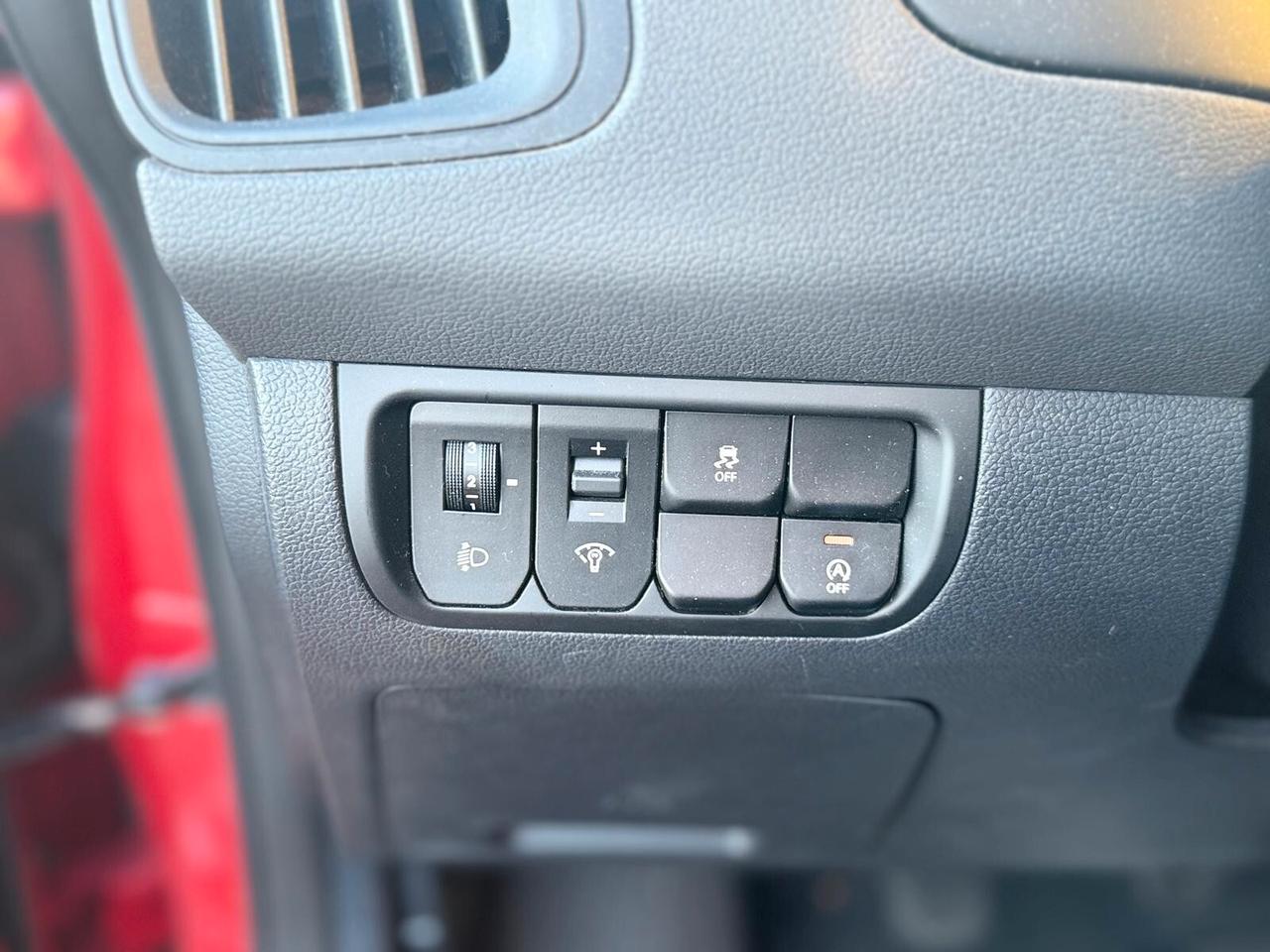 Kia Rio 1.1 CRDi WGT 5p. EX